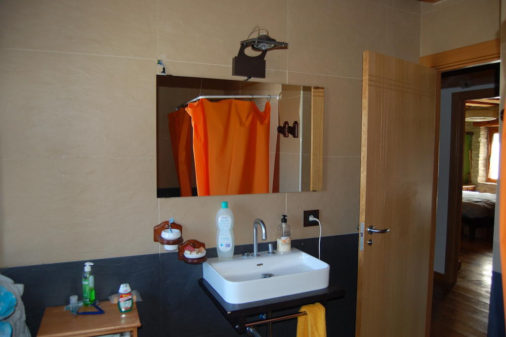 Villa Casa Dorondón Lasaosa Habitación foto