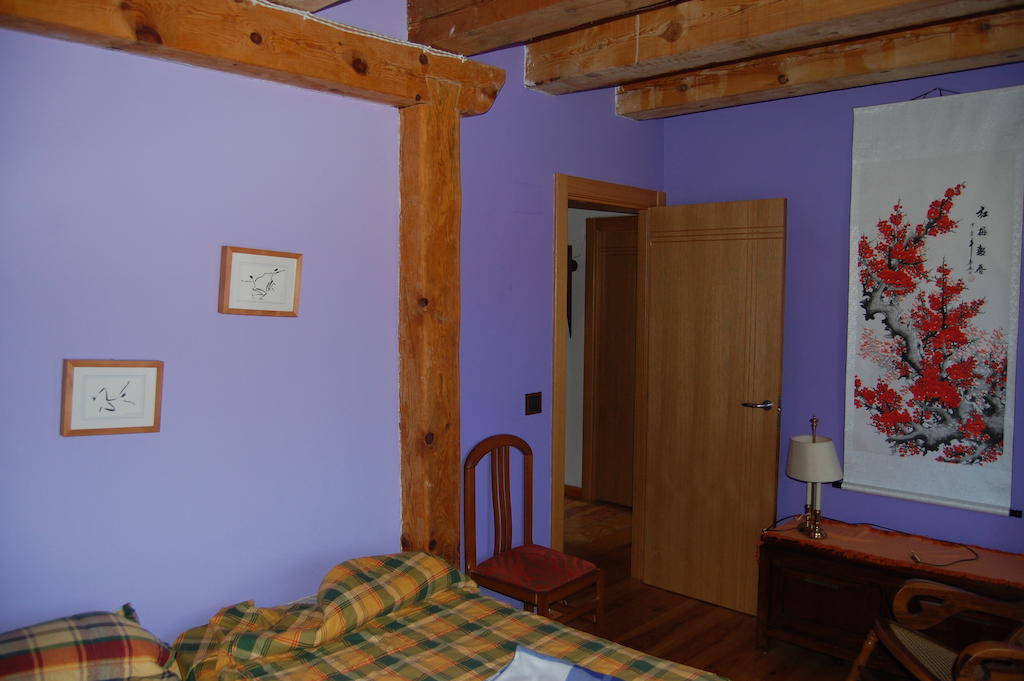 Villa Casa Dorondón Lasaosa Habitación foto